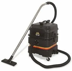 13-Gallon Vacuum 1