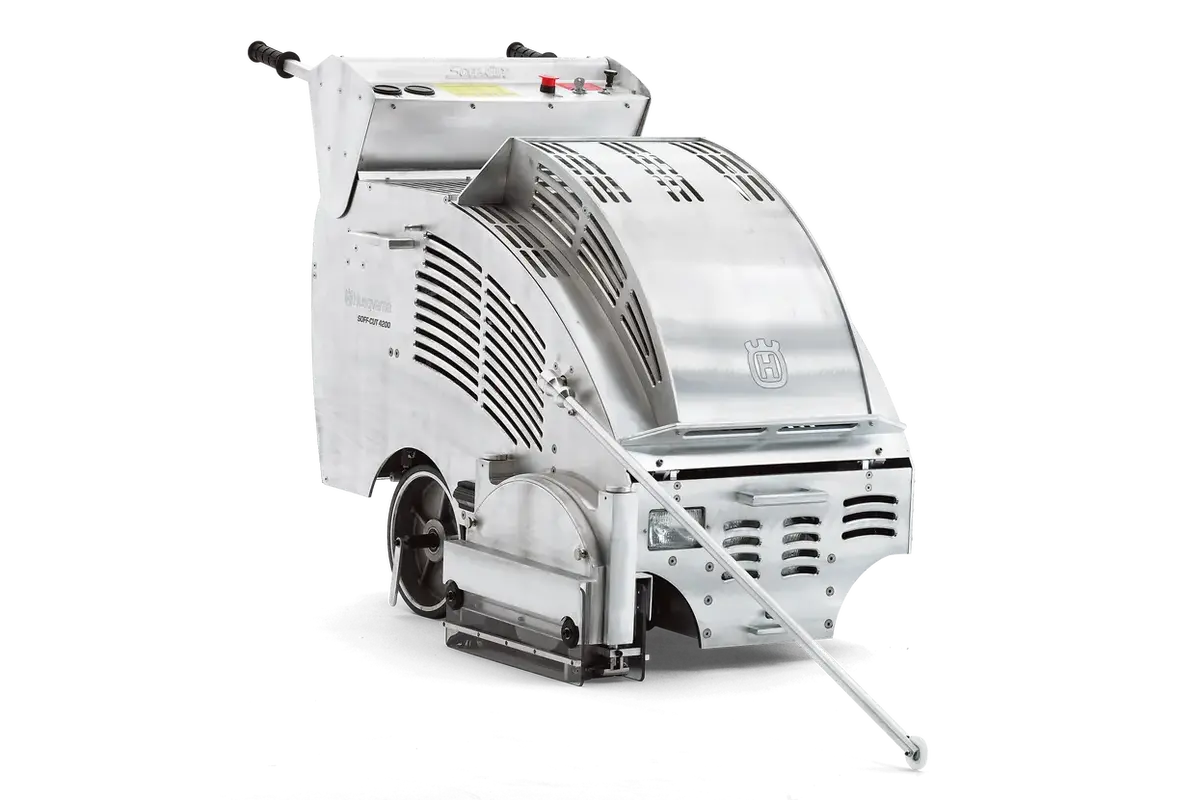Husqvarna 4200 Soff-Cut Saw 1