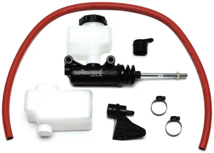 Compact Remote Master Cylinder – 15/16" Bore For Space-Conscious Brake System Setups 1